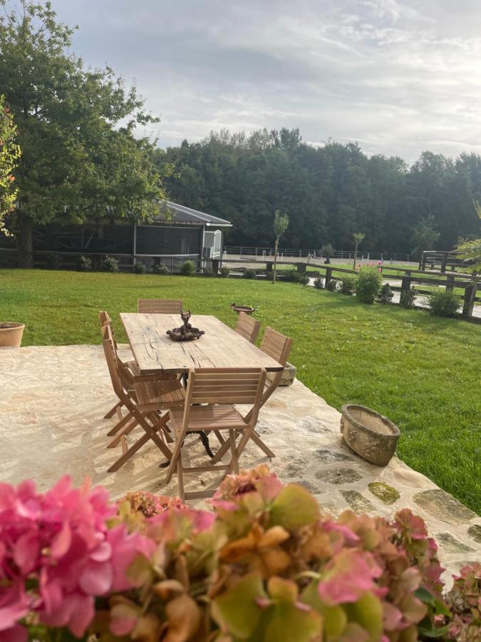 Gite Du Fournil « Chez Nicole » Ully-Saint-Georges Exteriör bild